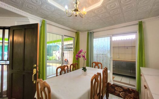 Charming Home & Private Retreat with Income Potential in La Garita, Alajuela – 400052042164